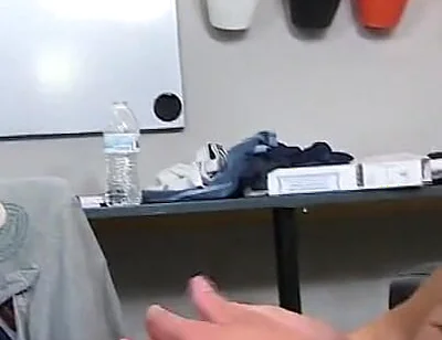 Jordan Thomas Fucks Tyson Pierce