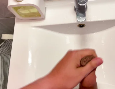 Quick Jerk off and Playing with My Cum