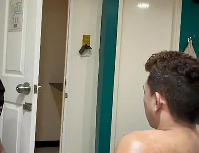 You Alraedy Started? Pinoy Twink Get Hard Handjob