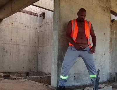 After Work I Went to the Construction Site to Enjoy Myself