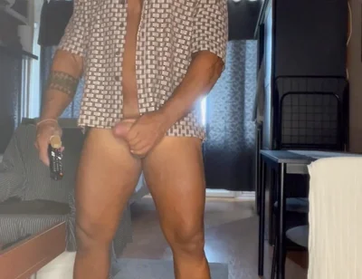 If You Like Me. Bisexual Bodybuilder Wank Solo