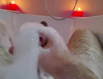 Covered in Foam - My Intense Bathroom Solo Finish
