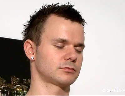 Intense Slow Wanking with Straight Craig