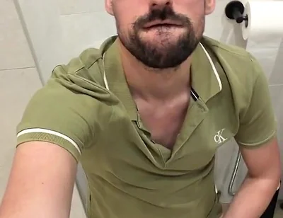 Hot Stepdaddy Jerking off in Bathroom