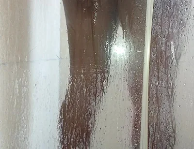 Time to Shower with My Toy