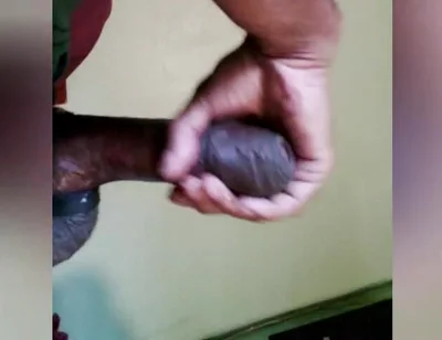 Jerkin' My Huge Cheesy Uncut Dick & Cummin'