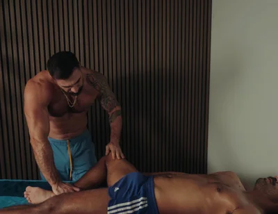 Erotic Massage Conversation and Happy End