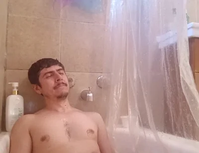 Handsome Man Explodes Thick Cum in the Bathtube