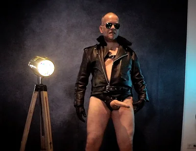 Berlin Leather 12