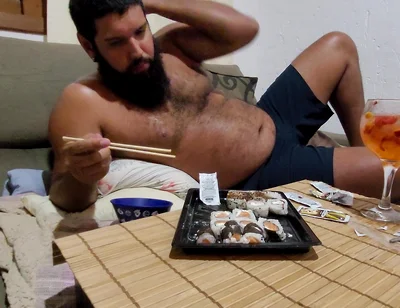 100-piece Sushi Challenge: Completely Maxed Out & Bloated
