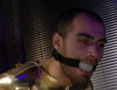Zeus Goldy Bondage Challenge