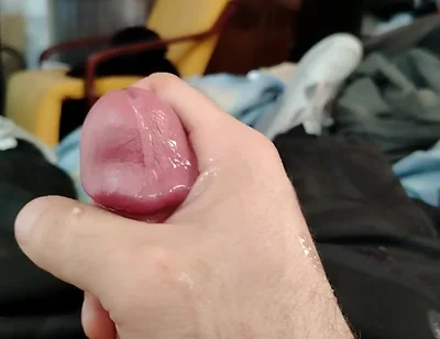 A Quick Cumshot 1