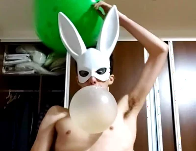 Bunny Looner Blowing up Big Balloons While Jerking off on Stream