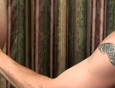 Young Stud Pounds Mature Hunk Then Squirts