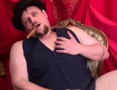 Photo Shoot Burlesque Style with Happy Ending Spoiler