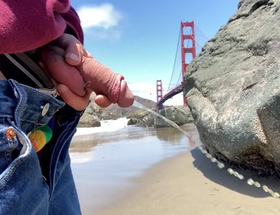 Pissing in Front of the Golden Gate Bridge