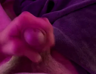 Edging to Some Hot Videos While Looking for My Next Grindr Hookup