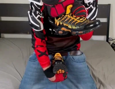 Sneakers Puppy! Nike Tn