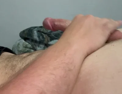 Stepdaddy Casper Beats His Cock Till It Blows
