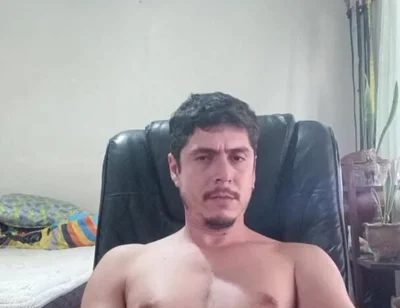 Handsome Guy Masturbates and Eyaculates for You