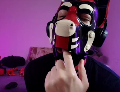 Goodboy Seduces Raw College Passion
