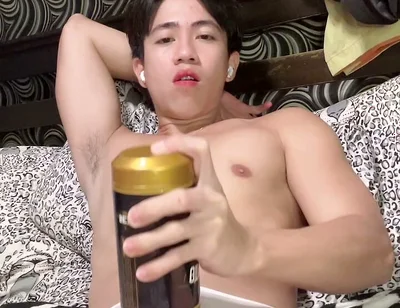 Jacking off When I Saw My Neighbor Naked