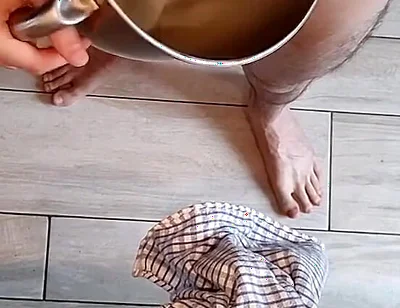 Top Chef Naked: Snauwflake Is Cooking Pancake
