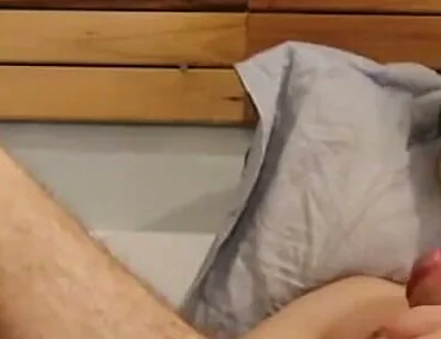 Cumming with a Vibrator