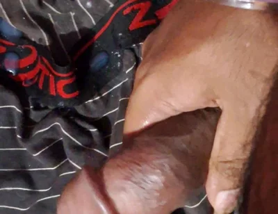 Amateur solo dick stroking session in bed Part 3