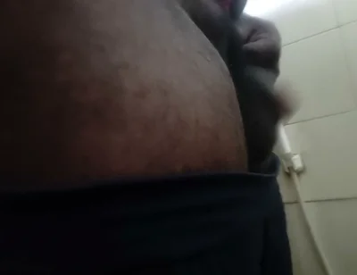 Tamil Piss at Public Toilet and Hand Job