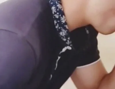 My Brother's Friend Came to Get Clothes and I Convinced Him to Suck His Cock and Put It in My Ass Until He Came!