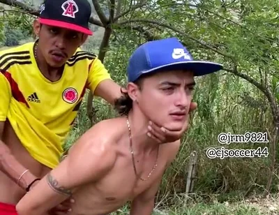 Cruising in Colombia