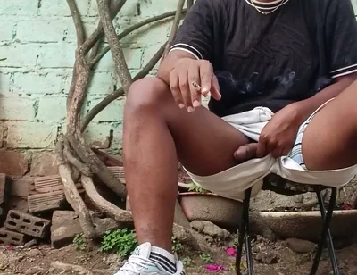 Amateur Bigdick Masturbates in the Street BBC