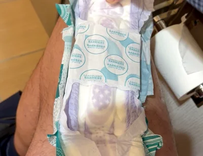 Ladies Room Piss & Pad Change in Panties