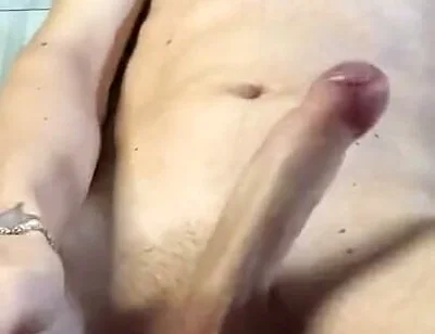 Great Squatting Jerk off and Huge Cumshot From Young Guy