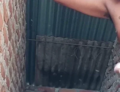 BBC Black Guy Masturbates in the Shower - Amateur Big Dick
