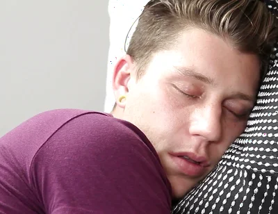 Men - Charlie Snaps Out of Matrix, Keeps Stretching Bennett's Hole as Paul Wakes up