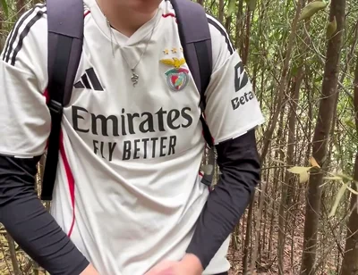 Bro Hides on the Trail to Jerk off