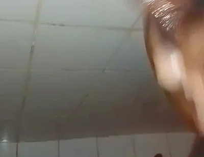 Jerking off S12 Ep6