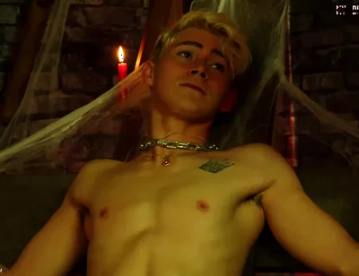 Master Aaron And Galiel Swan In Bdsm Sub Whipped Until Red