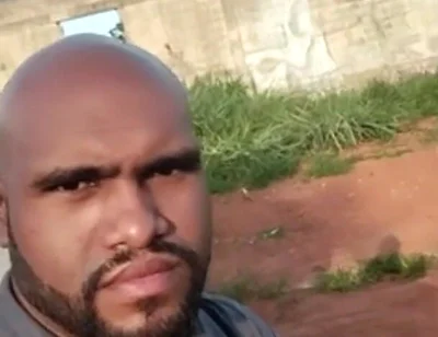 Alone at the Construction Site, I Always Secretly Masturbate.