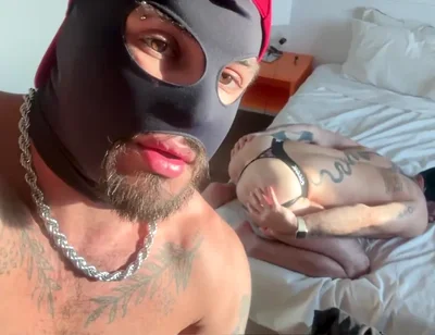 Dois Mascarados Fudendo Gostoso Num Sexo Agressivo - Promo 11 Min