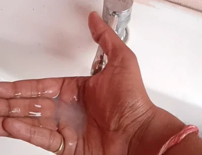 3 in One Video Masterbation -washing-peeing.