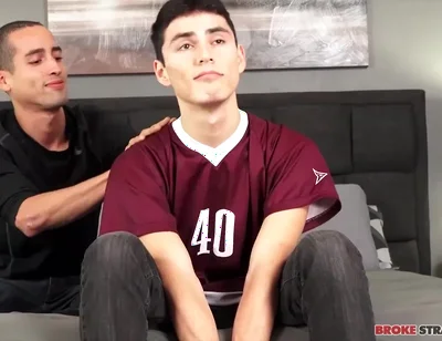 Xavier Starts Off Sucking On Jared With Xavier Ryan
