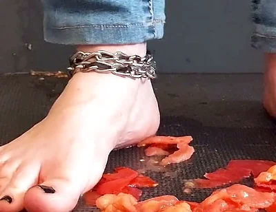 Tomato Feet Sauce