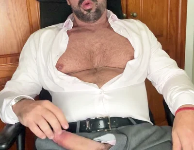 I Masturbate at Home While Wearing a Suit, Right After I Get Home