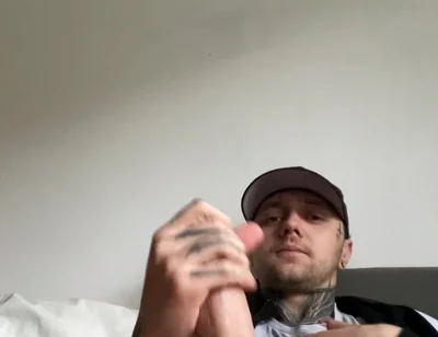 Young Tattoed Man Jerk off His Big Dick