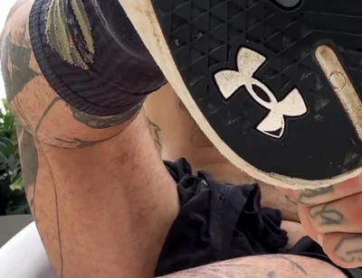 The Giant Macabreink Publicly Humiliates the Tiny Human