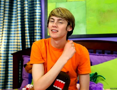 Small-talk with Big-dicked Elijah