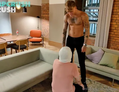 Tattoo teen spitting master